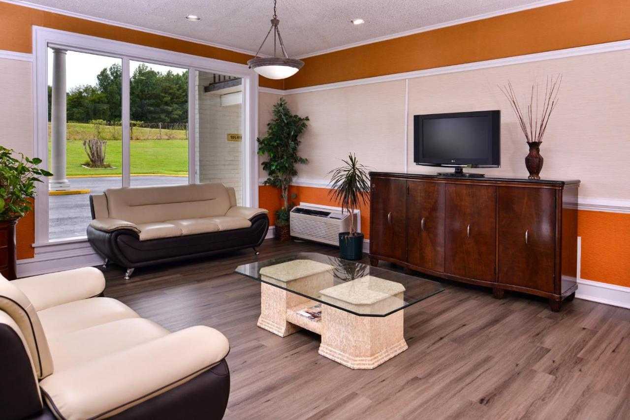 Americas Best Value Inn Richmond South Bellwood Exteriér fotografie