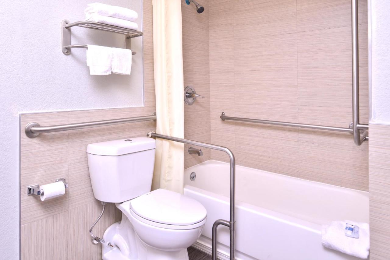 Americas Best Value Inn Richmond South Bellwood Exteriér fotografie