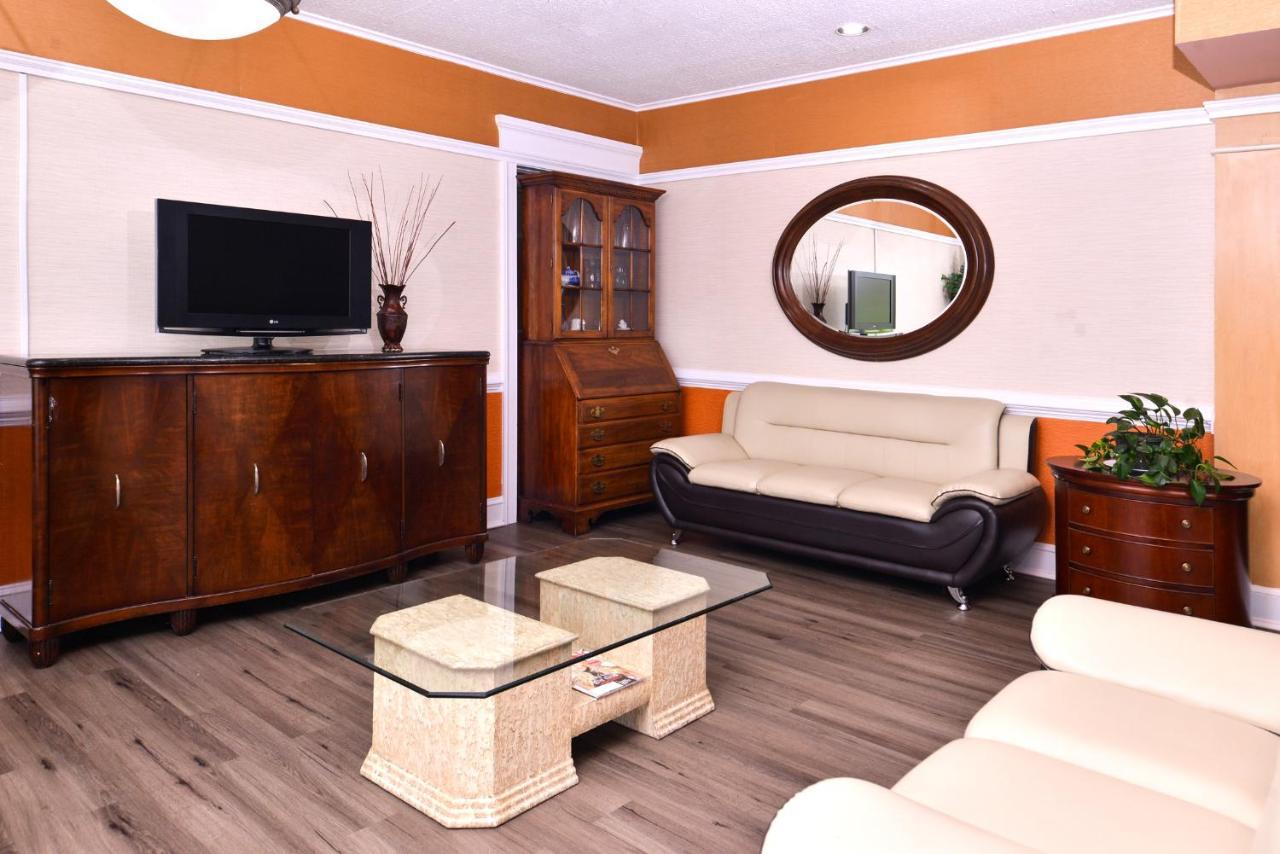 Americas Best Value Inn Richmond South Bellwood Exteriér fotografie